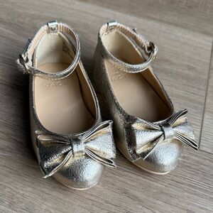 JANIE AND JACK - metallic gold dress shoes
